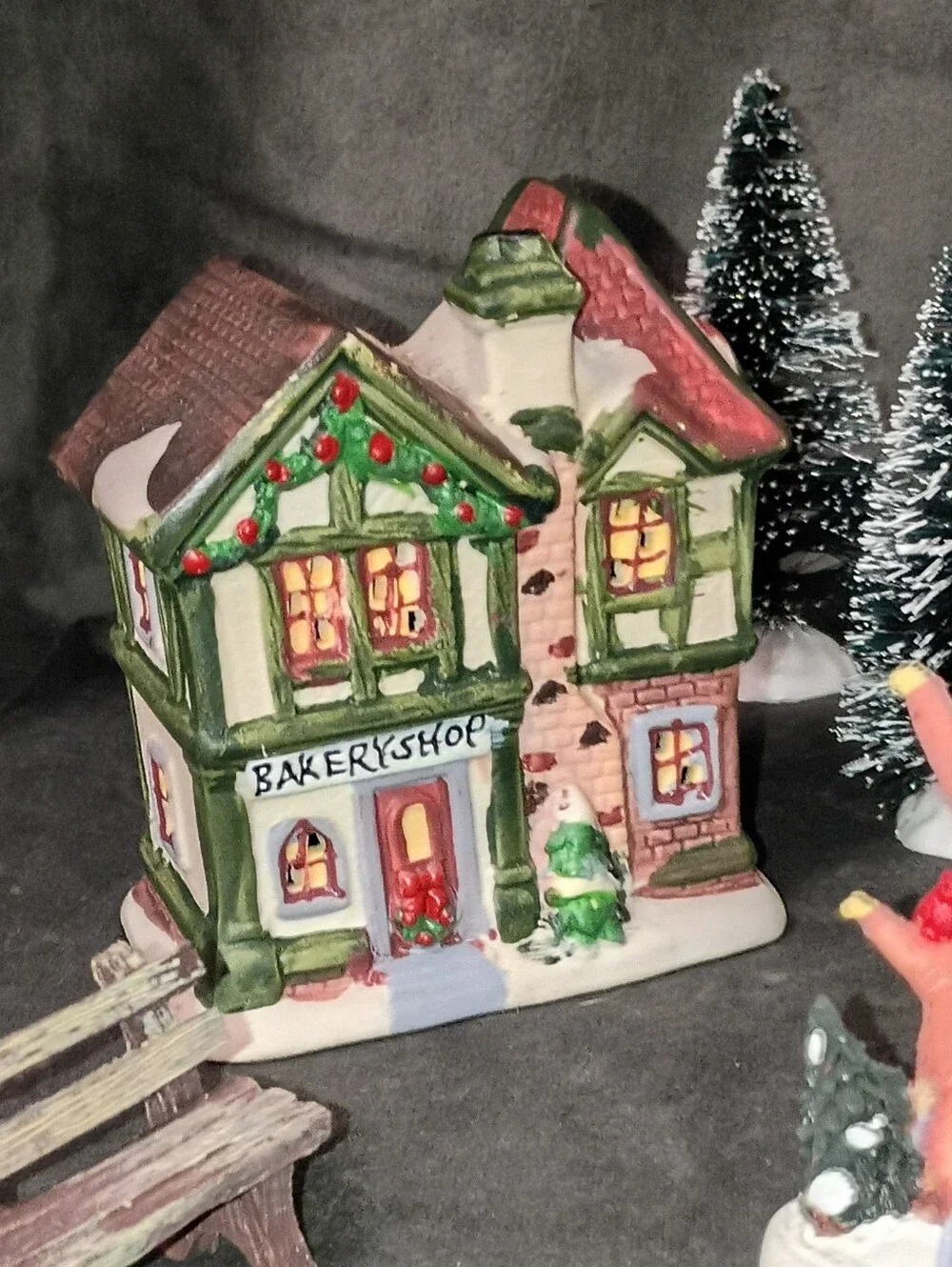 Ceramic Christmas Village 3 Buildings, 3 Figures, 7 Trees And 2 Benches EUC